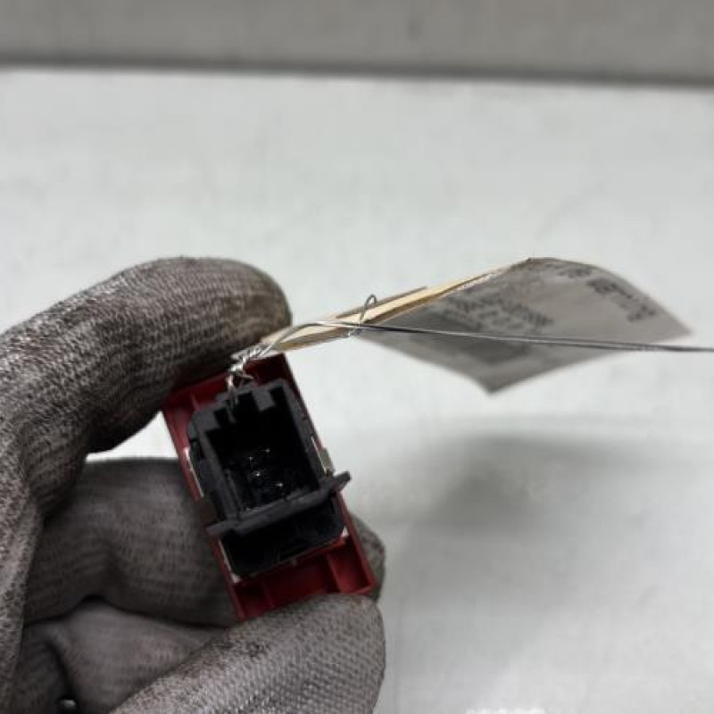 Bouton de warning VOLKSWAGEN TIGUAN 1 Photo n°3