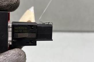 Bouton de warning VOLKSWAGEN TIGUAN 1