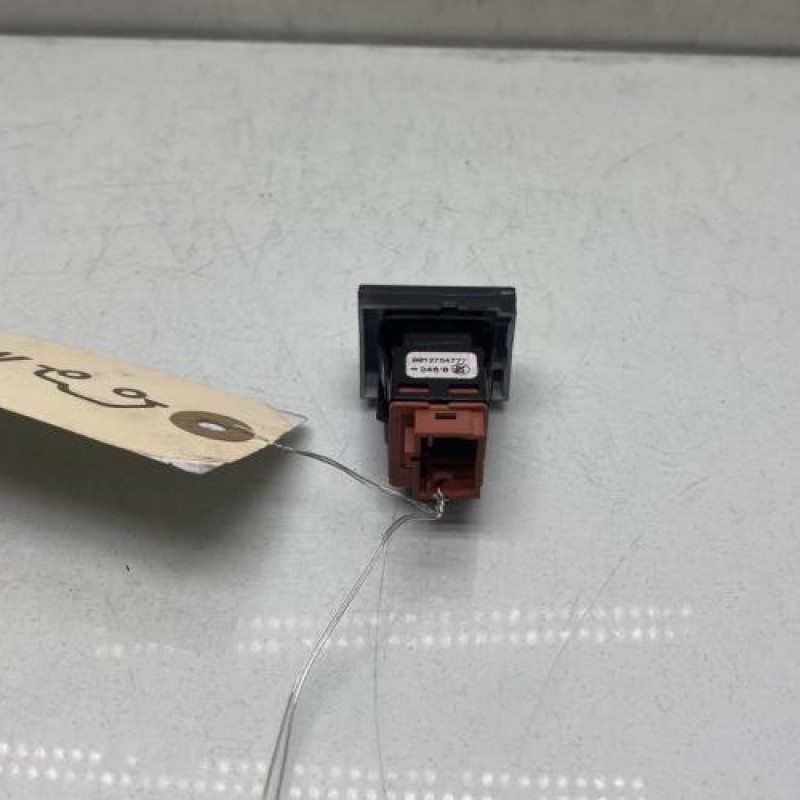 Bouton de warning CITROEN C3 3 Photo n°2