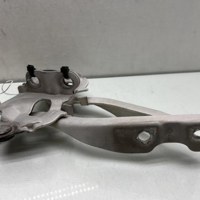 Charniere de capot HYUNDAI I 20 1 Photo n°2