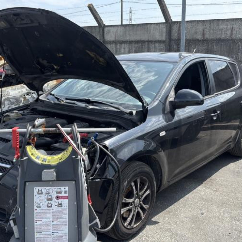 Colonne de direction KIA CEE-D 1 Photo n°17