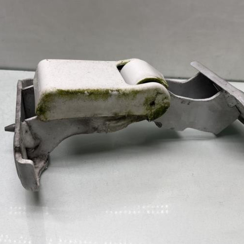 Charniere de porte de coffre droit PEUGEOT EXPERT 2 Photo n°5