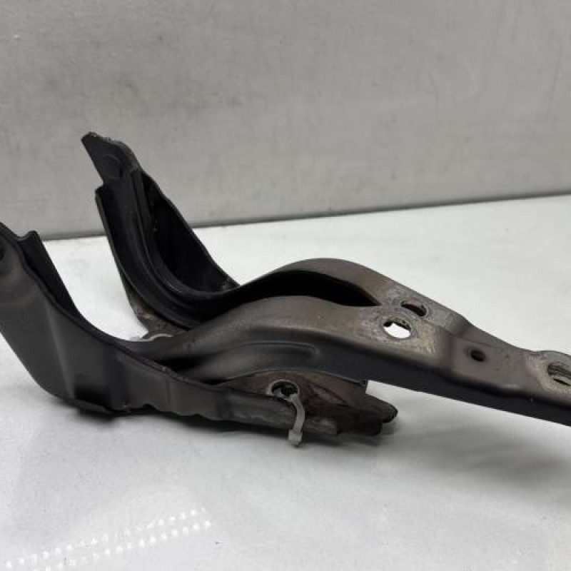 Charniere de capot KIA CEE-D 2 Photo n°2