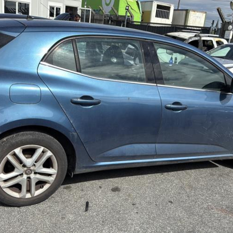 Charniere de capot RENAULT MEGANE 4 Photo n°10