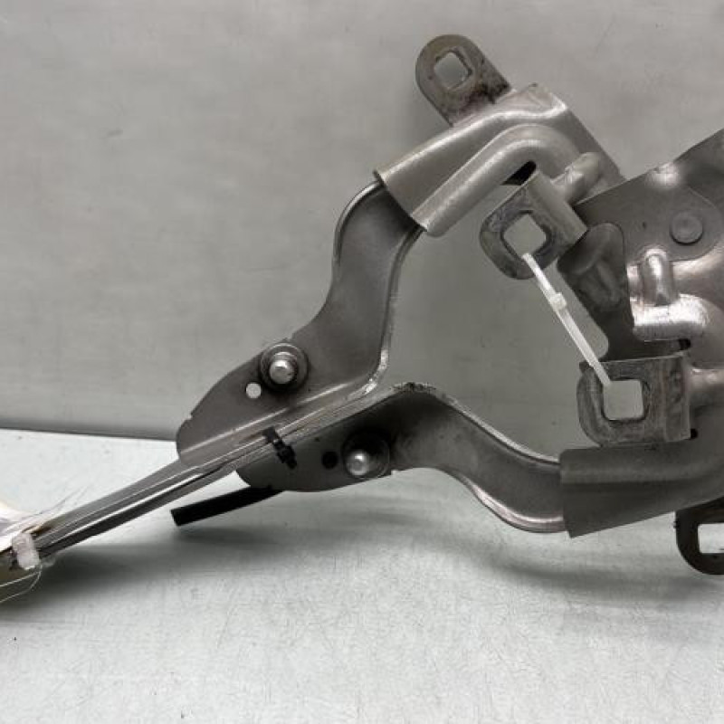 Charniere de capot RENAULT CAPTUR 1 Photo n°1