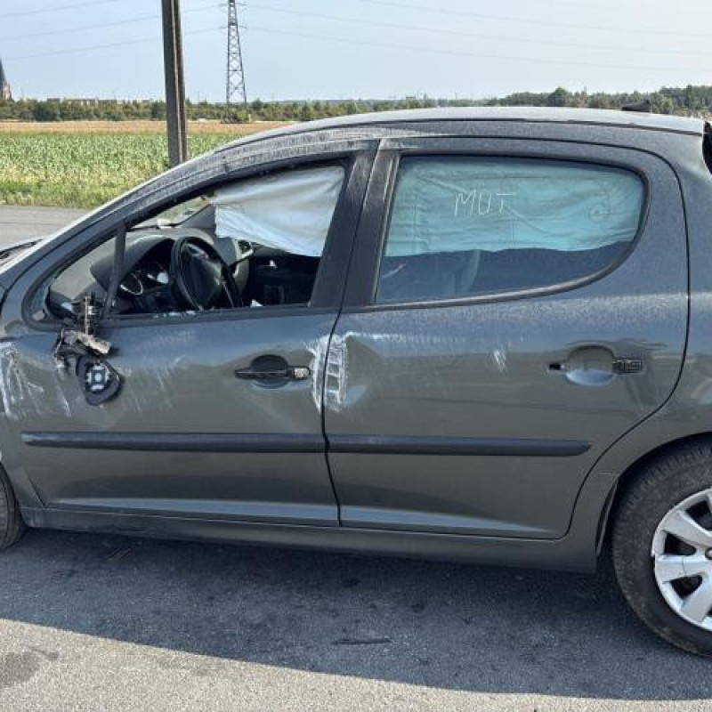 Moteur PEUGEOT 207 Photo n°6