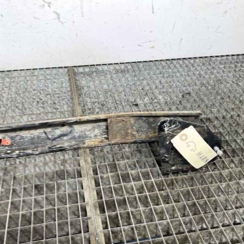 Renfort pare choc arriere (traverse) OPEL CORSA D Photo n°6