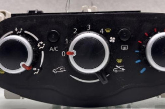 Commande chauffage RENAULT TWINGO 3 Photo n°1