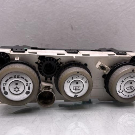 Commande chauffage MITSUBISHI COLT 6 Photo n°1