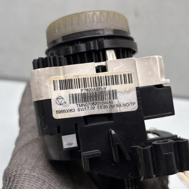 Commande chauffage MITSUBISHI COLT 6 Photo n°5