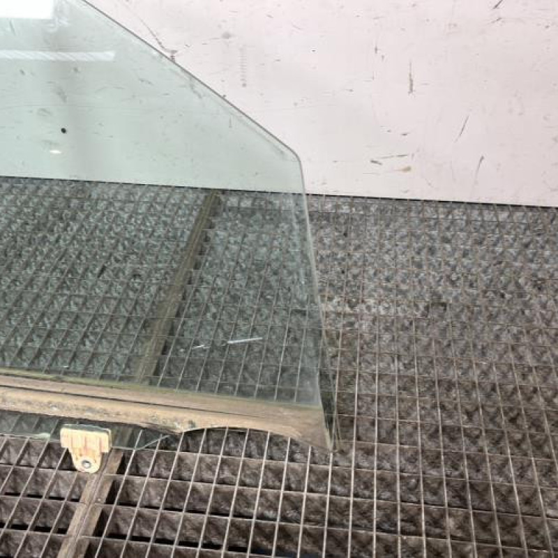 Vitre avant droit RENAULT KOLEOS 1 Photo n°2