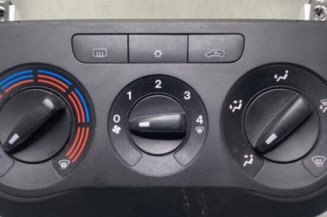 Commande chauffage FIAT GRANDE PUNTO Photo n°1