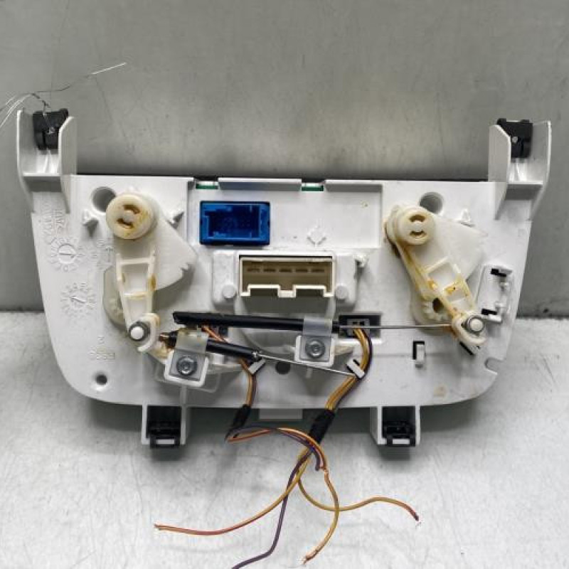 Commande chauffage FIAT GRANDE PUNTO Photo n°2