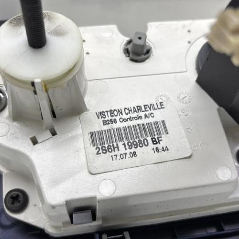 Commande chauffage FORD FIESTA 5 Photo n°4