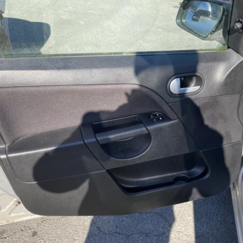 Commande chauffage FORD FIESTA 5 Photo n°14