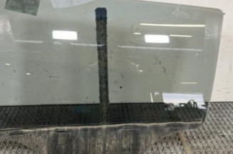 Vitre arriere gauche PEUGEOT 2008 1 Photo n°1