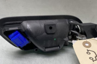 Poignee interieur avant gauche VOLKSWAGEN SCIROCCO 3