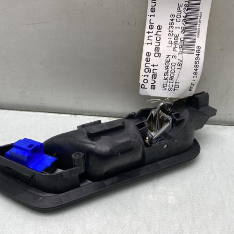 Poignee interieur avant gauche VOLKSWAGEN SCIROCCO 3 Photo n°3