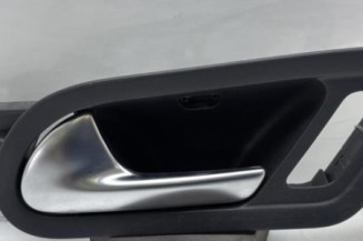 Poignee interieur avant gauche VOLKSWAGEN SCIROCCO 3 Photo n°1