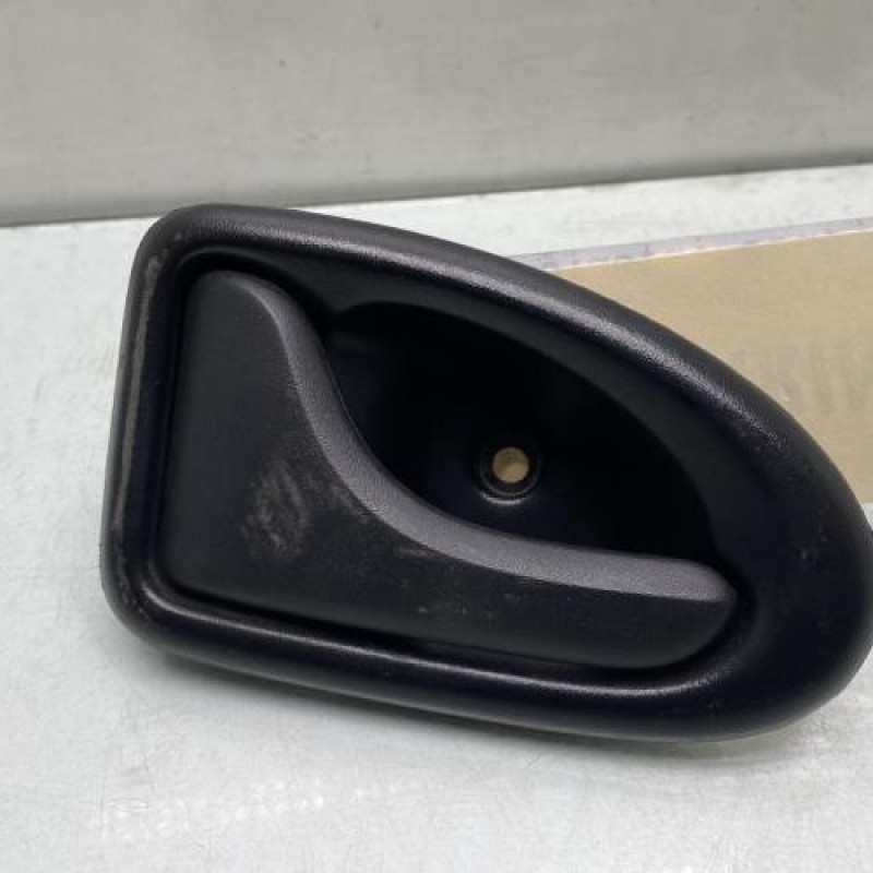 Poignee interieur avant gauche RENAULT MASTER 2 Photo n°1