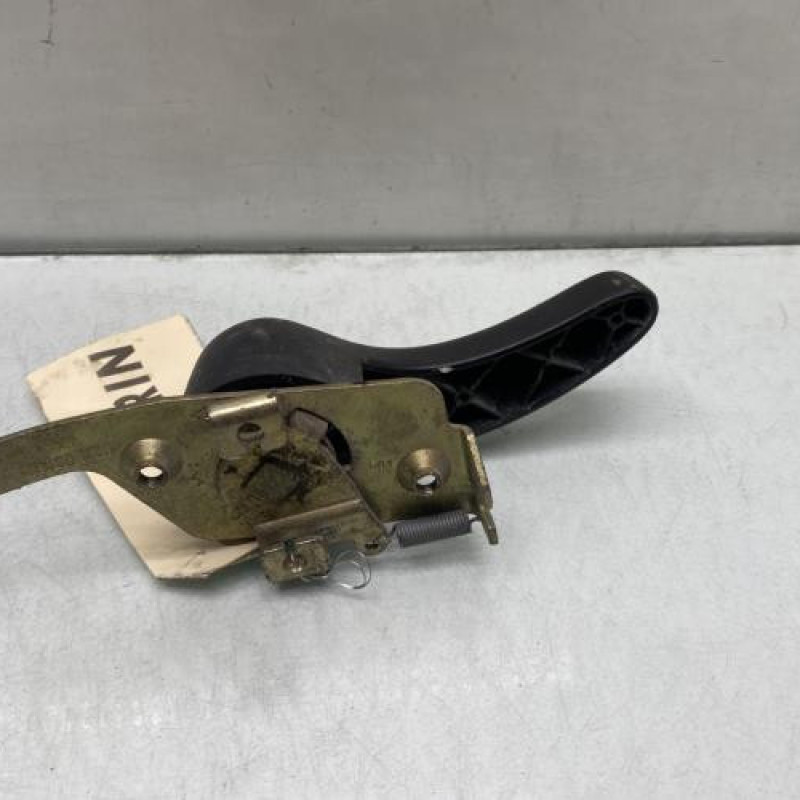 Poignee interieur porte de coffre gauche RENAULT MASTER 2 Photo n°3