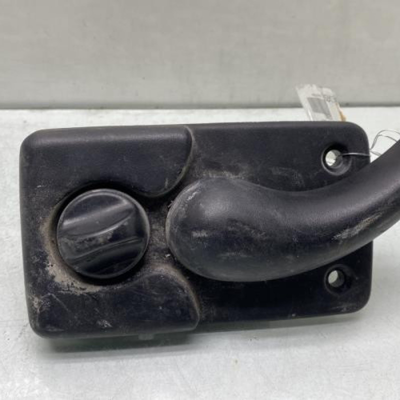 Poignee interieur porte laterale droite RENAULT MASTER 2 Photo n°1