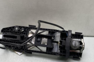 Poignee porte avant gauche VOLKSWAGEN SCIROCCO 3