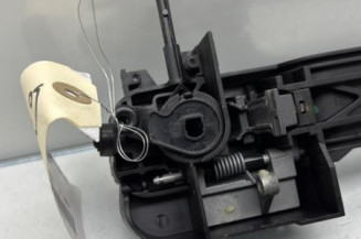 Poignee porte avant droit FORD FIESTA 5