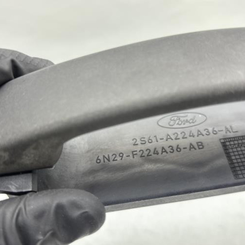 Poignee porte avant droit FORD FIESTA 5 Photo n°5