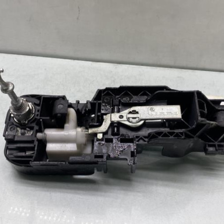 Poignee porte avant gauche RENAULT MEGANE 3