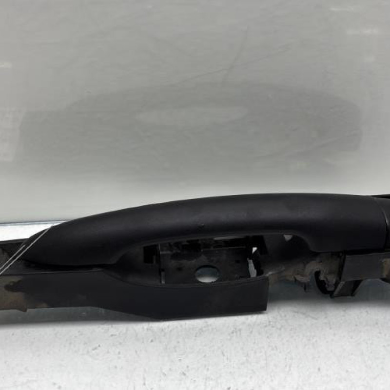 Poignee porte avant droit RENAULT CLIO 3 Photo n°2