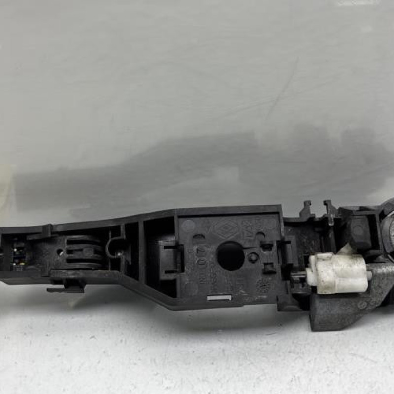 Poignee porte avant droit RENAULT CLIO 3 Photo n°3