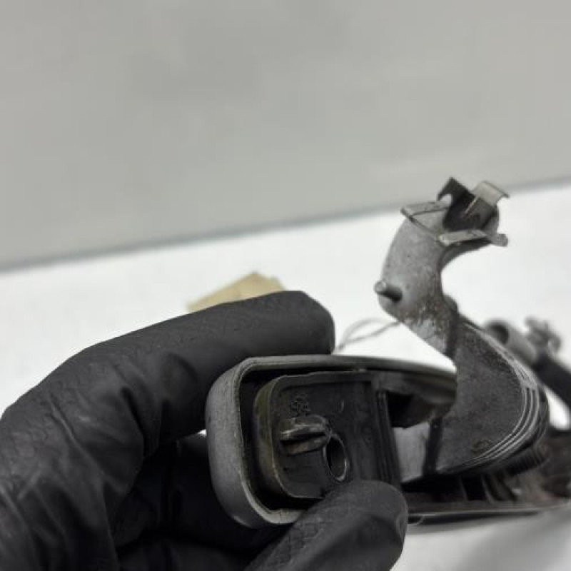 Poignee porte arriere gauche DACIA SANDERO 1 Photo n°4