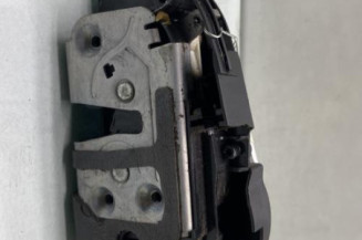 Poignee porte avant gauche FORD FIESTA 6 Photo n°1