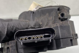 Poignee porte avant gauche FORD FIESTA 6