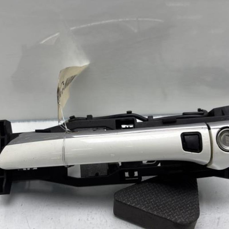 Poignee porte avant gauche MERCEDES CLASSE CLS 219 Photo n°1