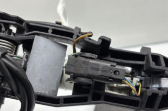 Poignee porte avant gauche MERCEDES CLASSE CLS 219