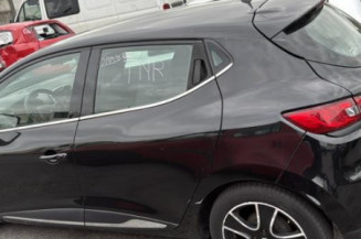 Poignee porte avant droit RENAULT CLIO 4