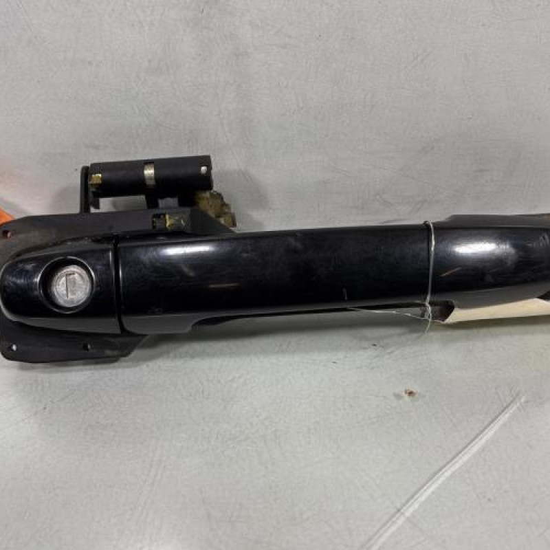 Poignee porte avant droit TOYOTA RAV4 2 Photo n°1