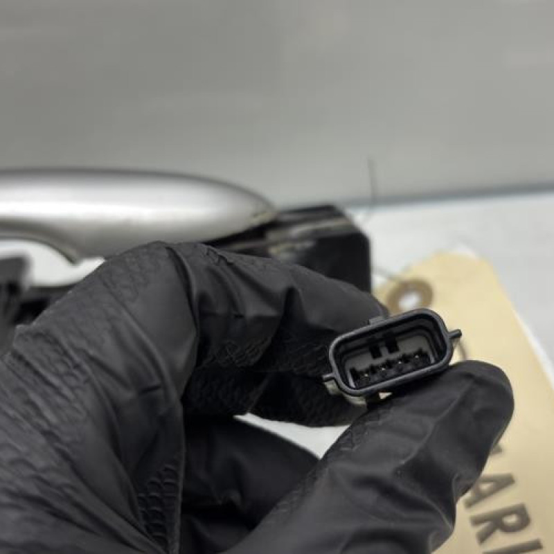 Poignee porte arriere droit RENAULT SCENIC 2 Photo n°5