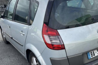 Poignee porte avant droit RENAULT SCENIC 2