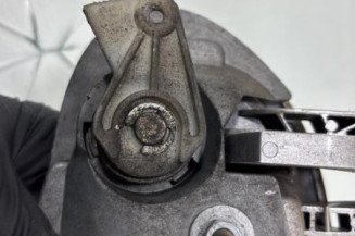 Poignee porte avant gauche OPEL CORSA C