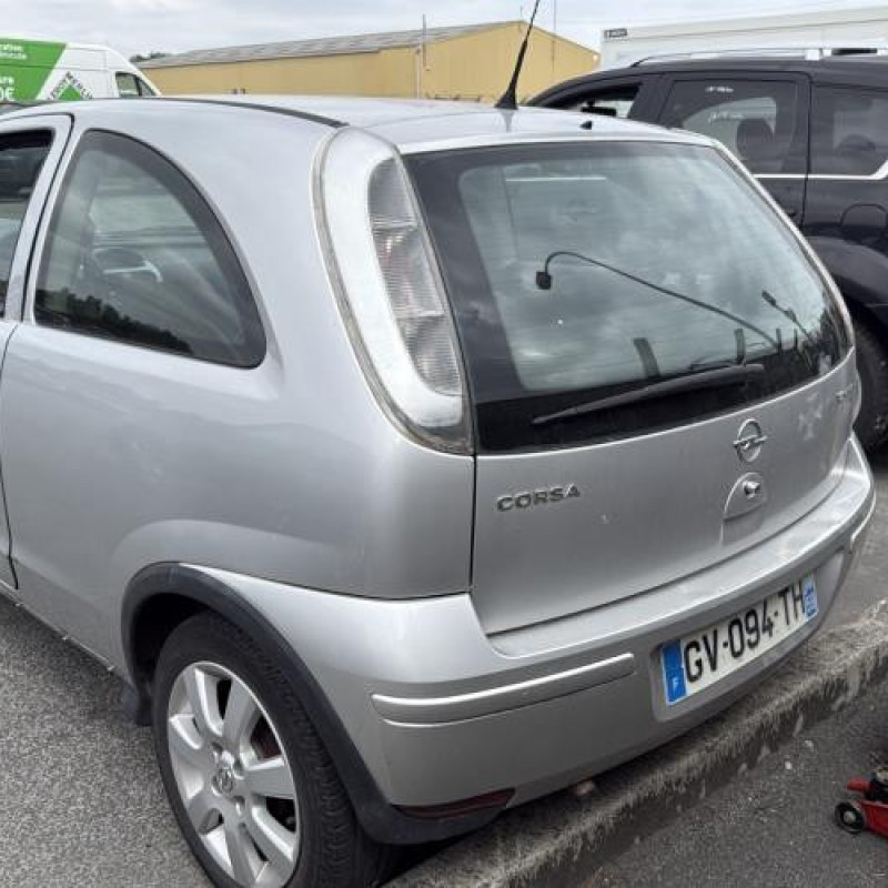 Poignee porte avant gauche OPEL CORSA C Photo n°7