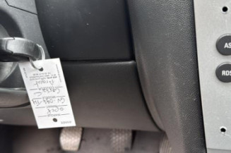 Poignee porte avant gauche OPEL CORSA C