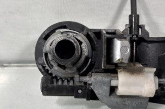 Poignee porte arriere gauche RENAULT CLIO 3