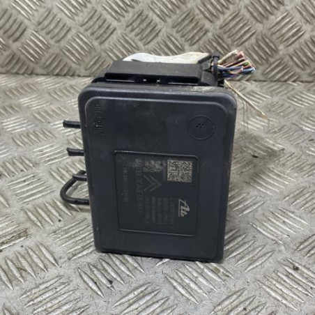 Bloc ABS (freins anti-blocage) PEUGEOT 2008 1 Photo n°1