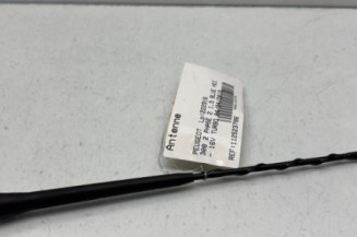 Antenne PEUGEOT 308 2 Photo n°1