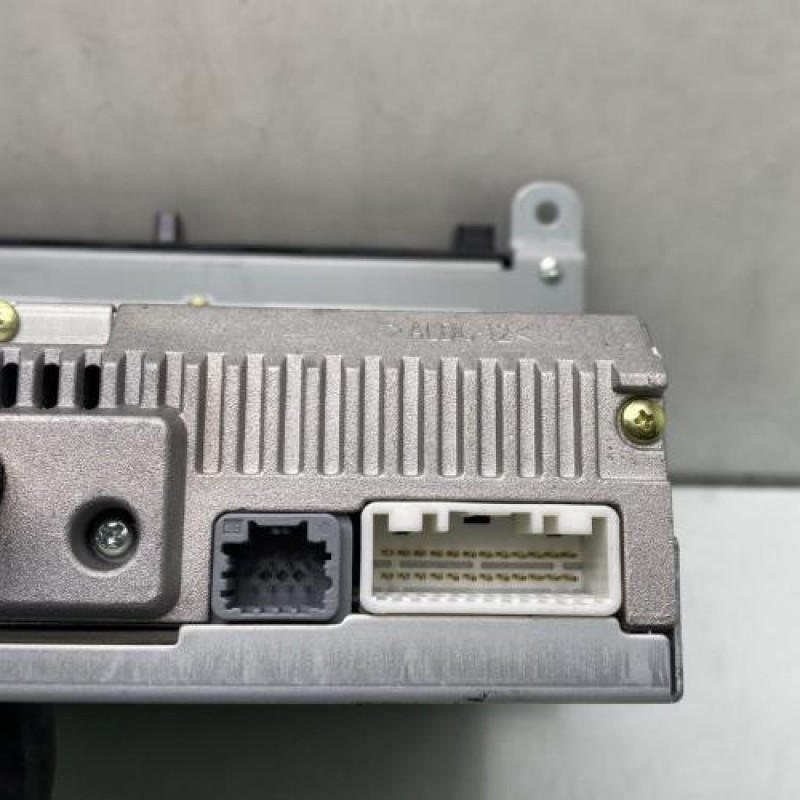 Autoradio d'origine RENAULT CLIO 4 Photo n°3