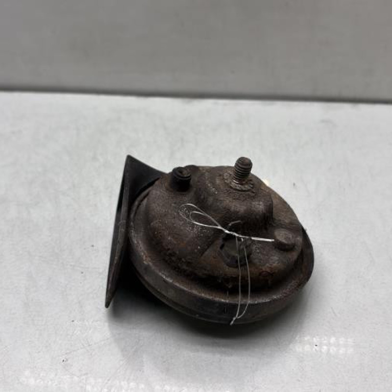 Avertisseur/Klaxon RENAULT CLIO 1 Photo n°3