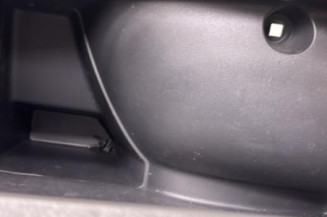 Boite a gants PEUGEOT 3008 1